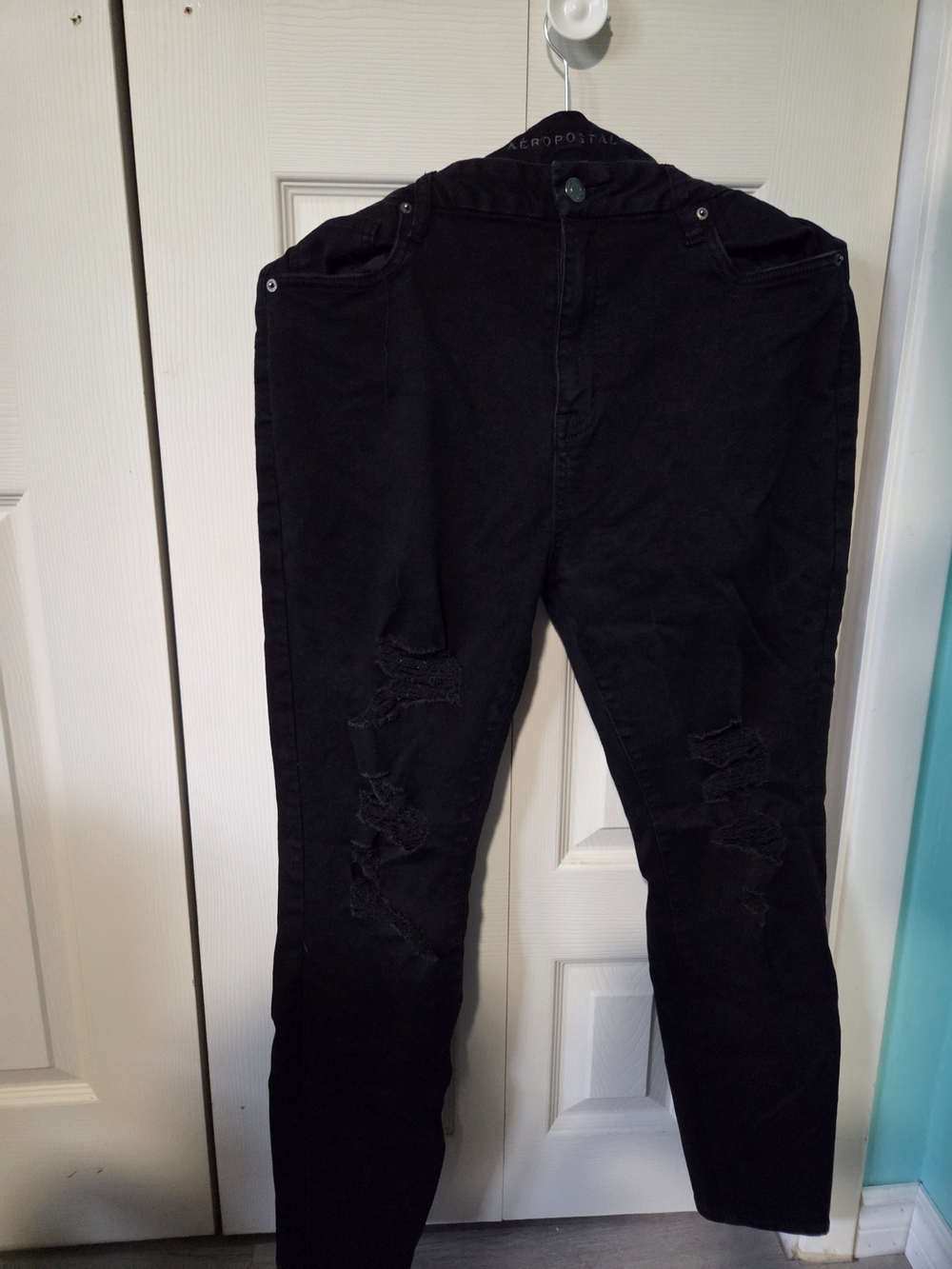 Aeropostale Black High-Rise Curvy Jeggings